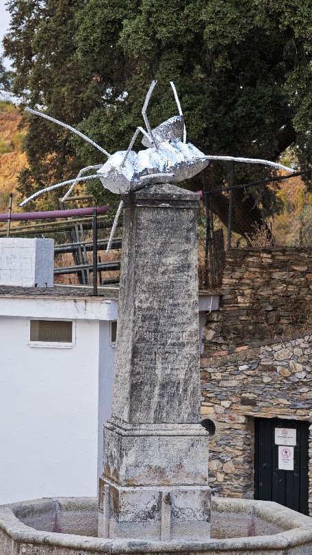 Afbeelding met buitenshuis, gebouw, boom, steen
Door AI gegenereerde inhoud is mogelijk onjuist.