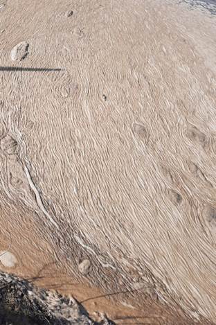 Afbeelding met buitenshuis, grond, berg, natuur

Door AI gegenereerde inhoud is mogelijk onjuist.